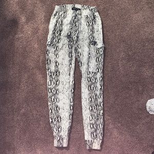 Snakeskin print cargo joggers. Size- S Never worn